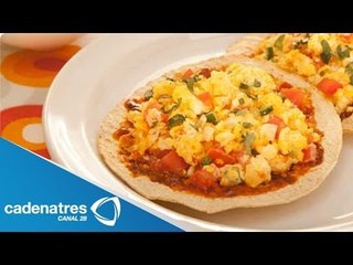 Receta de Tostada con claras de Huevo y salsa de Pimiento