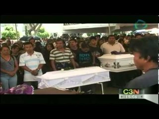 Dan último adiós a víctimas de la explosión de Ecatepec