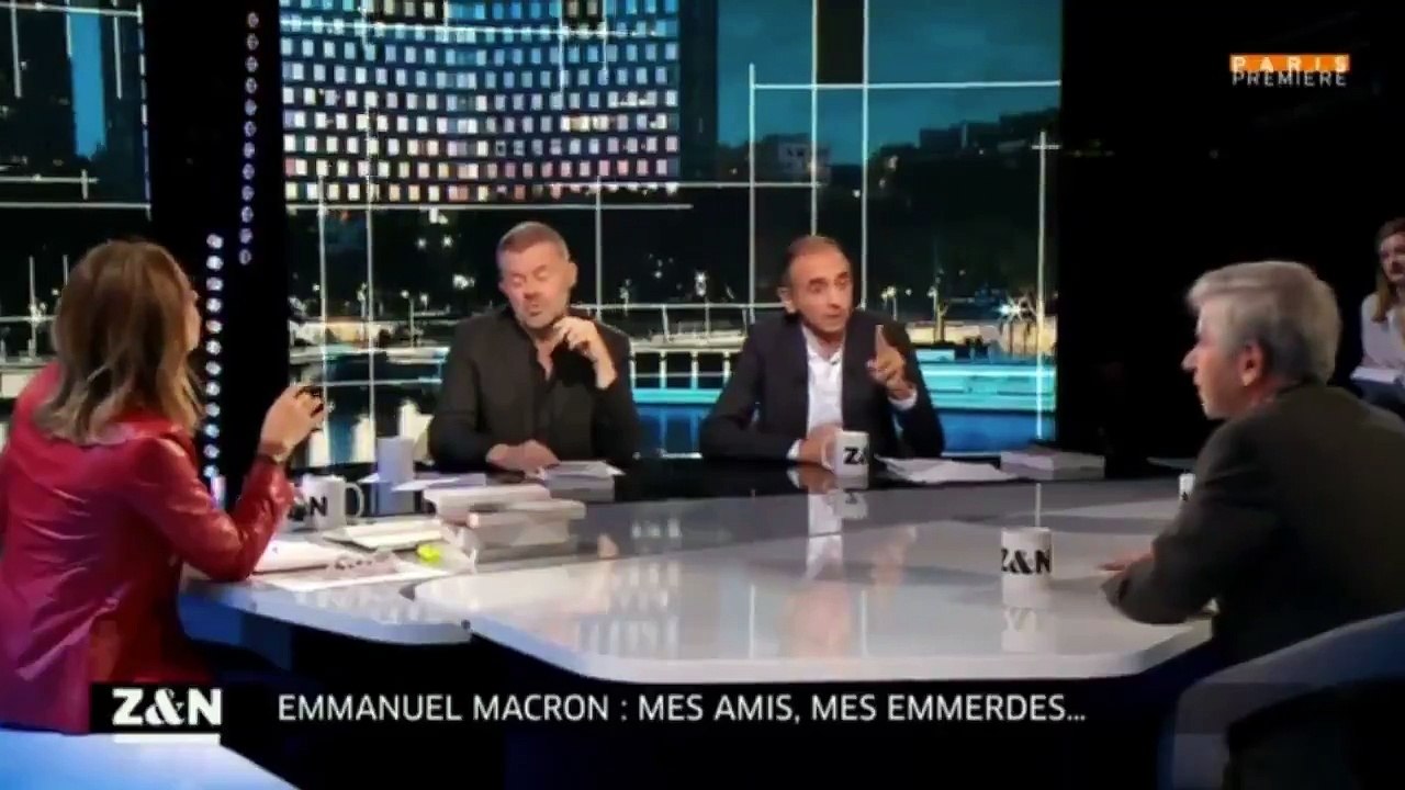 « Quand Macron est avec un petit blanc insolent, il lui fait la leçon ; quand il est avec un grand noir irrespectueux, il s’écrase. »  Éric Zemmour
