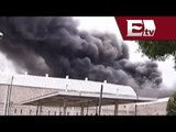 Se incendia una bodega de plástico en Ermita, Iztapalapa / Titulares Vianey Esquinca