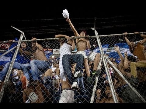 Detienen a aficionados del América y Cruz Azul por causar disturbios
