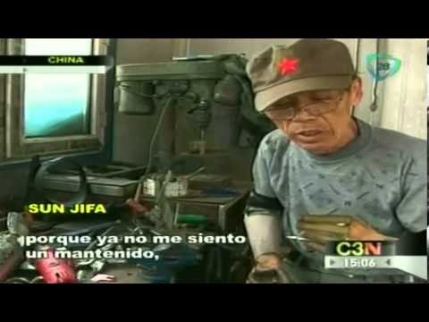 Granjero chino construye brazos biónicos al no poder pagar unas prótesis