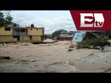 Más de 40 deslaves en puentes y carreteras por lluvias en Veracruz / Titulares de la noche