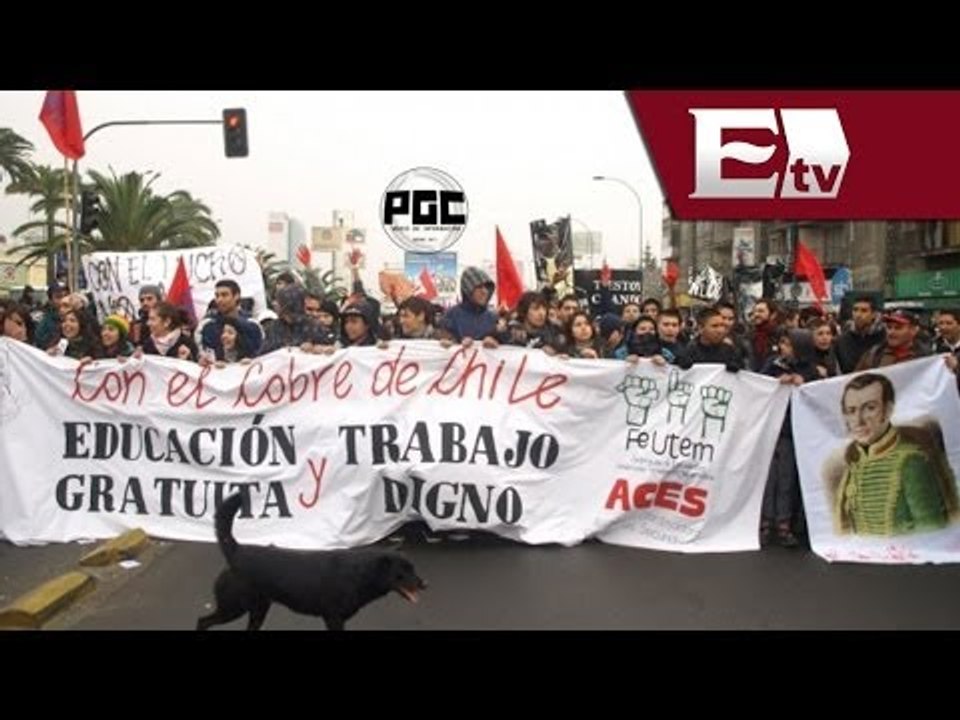 Estudiantes chilenos marchan en Santiago contra la reforma educativa de Michelle Bachelet/ Global