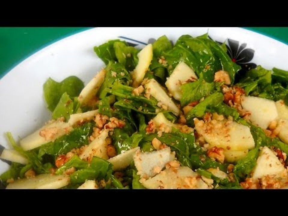Receta para preparar ensalada de acelgas o berza, manzana y semillas de amapola