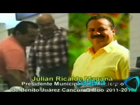 Ricalde Magaña acepta que recibió fajos de billetes; Jaime Hernández dice ser víctima de extorsión