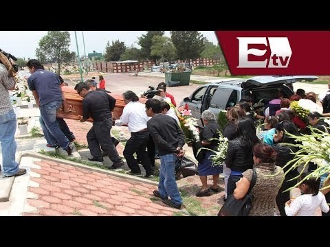 Sepultan a una de las jóvenes fallecidas en baile de Ecatepec / Vianey Esquinca