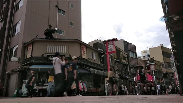 Bu Faytonları İnsanlar Çekiyor- Teknoloji Devi Japonya'da Yüzlerce Yıllık Gelenek