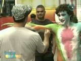 Pintan cuerpos desnudos en las calles de Nueva York