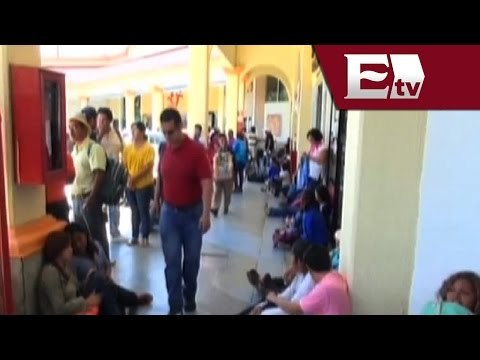 Persisten los bloqueos de maestros a comercios y autopistas en Oaxaca/ Pascal