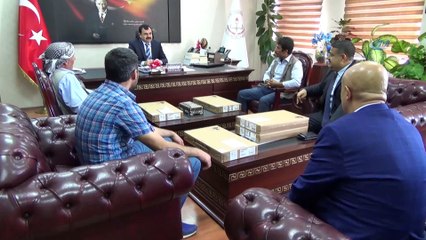 Milli Eğitim Bakanı Ziya Selçuk, söz verdiği bilgisayarları gönderdi