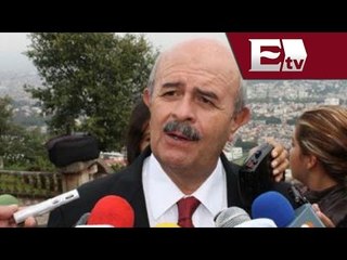 Fausto Vallejo visita la PGR donde investigan a su hijo  / Paola Virrueta