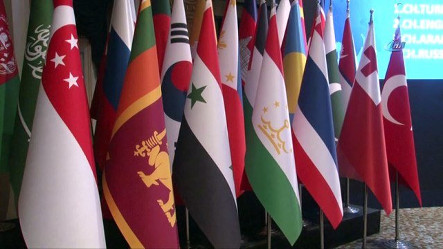 Asya Parlamenter Asamblesi Türk Grubu Başkanı Asuman Erdoğan: 'Türkiye elinden gelenin fazlasını yapıyor. 3,5 milyon Suriyeli Türkiye’de bulunuyor. Şimdi kadar Türkiye bu kapsamda 31 milyar dolar harcadı'