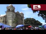 Piden a maestros replegar plantón de la Catedral de Oaxaca/ Gloria Contreras