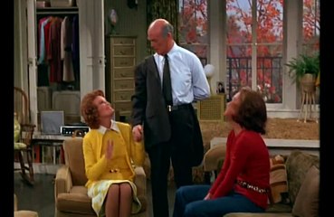The Mary Tyler Moore Show S03E07 Just Around The Corner