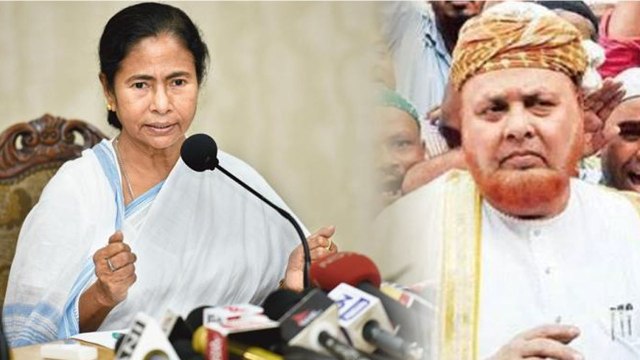 Mamata Bannerjee के Durga Puja Pandal में अनुदान पर भड़के मौलवी, किया प्रदर्शन | वनइंडिया हिंदी