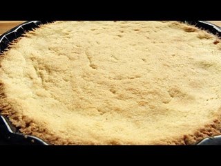 Pastel de limón con frambuesas y pistaches / Lemon cake with raspberries and pistachios