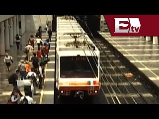 Cierran la estación Zócalo del Metro por mensaje de Enrique Peña Nieto / Vianey Esquinca