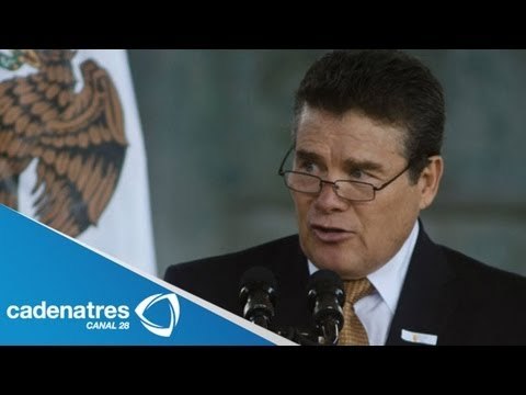 SNTE respalda leyes secundarias de la reforma educativa / SNTE pide que maestros actúen legalmente