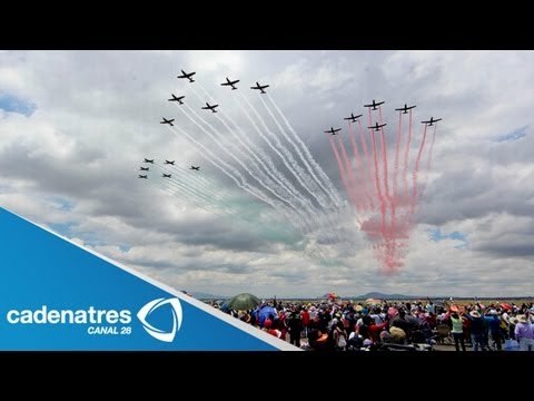 Secretaría de Defensa Nacional presenta espectáculo aéreo