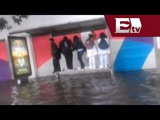 Caos por lluvia y granizo en la Ciudad de México / Excélsior informa