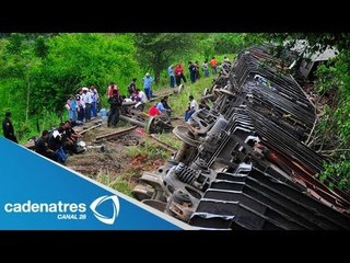 Descarrilamiento de la Bestia deja 9 muertos / Beast derailment kills 9