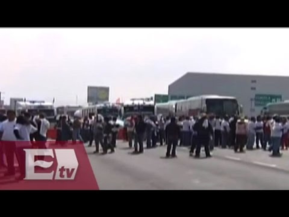 Caos vehicular por bloqueos en carreteras México-Puebla y México-Texcoco/ Comunidad