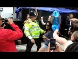 Tres policías bailando en Londres (VIDEO)- Three Cops Dancing in London Carnival 2013