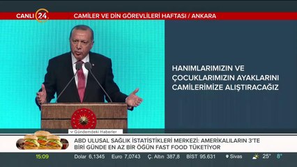 Din görevlileri Külliye'de