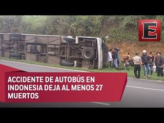 Al menos 27 muertos por choque de autobús en Indonesia
