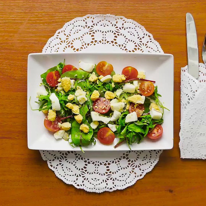 Kooky cooking tips and hacks. 