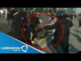 Policías agreden a anarquistas en la marcha del 2 de octubre