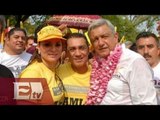 Andrés Manuel López Obrador dice que se toma fotos con todos / Pascal Beltrán