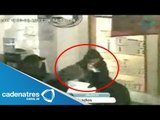 Revelan grabación del asalto de un grupo de delincuentes en tiendas departamentales