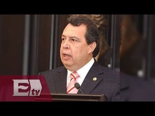Salida de Ángel Aguirre mejorará entorno de investigaciones por caso Ayotzinapa / Titulares