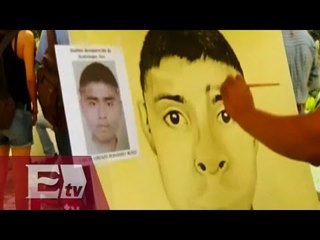 "43 rostros, 42 nombres", artistas exigen aparición de normalistas / Titulares de la noche
