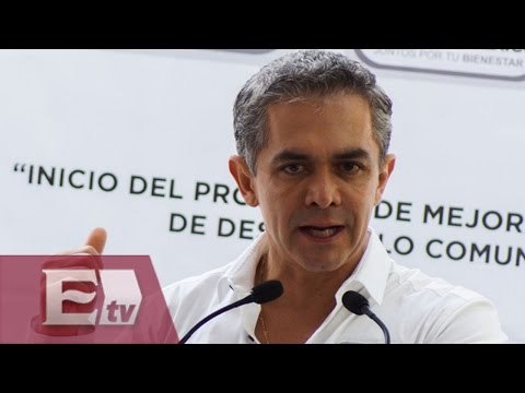 Gobierno del DF trabaja en reformas para aumentar salario mínimo / Vianey Esquinca
