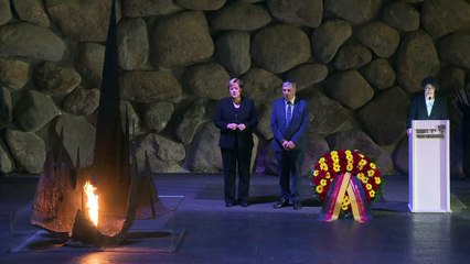 Merkel: "perpetua responsabilidad" alemana ante el antisemitismo