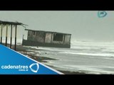 Alerta en Michoacán ante la cercanía del huracán Raymond; autoridades instalan alberges