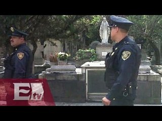 22 Mil Policías vigilan panteones capitalinos por Día de Muertos / Comunidad con Óscar Cedillo