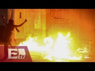 Encapuchados revientan manifestación pacífica en Palacio Nacional