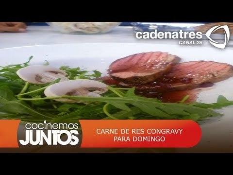 Carne de res con gravy para domingo