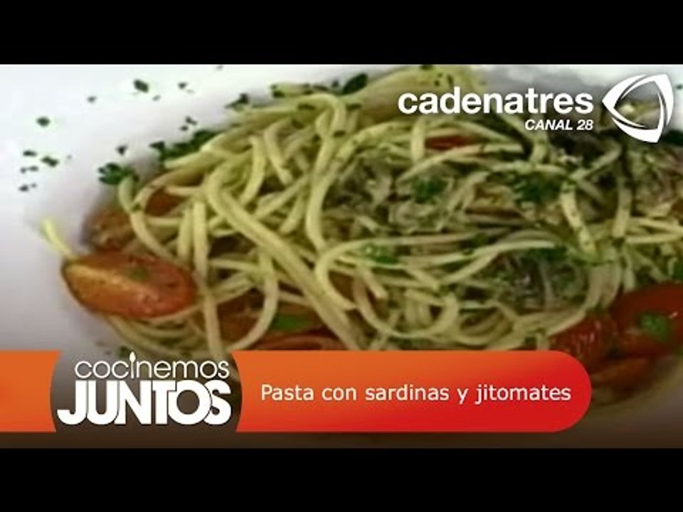 Pasta con sardinas y jitomates