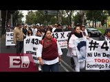 Marcha 43x43 llega al Zócalo de la Ciudad de México / Excélsior en la Media