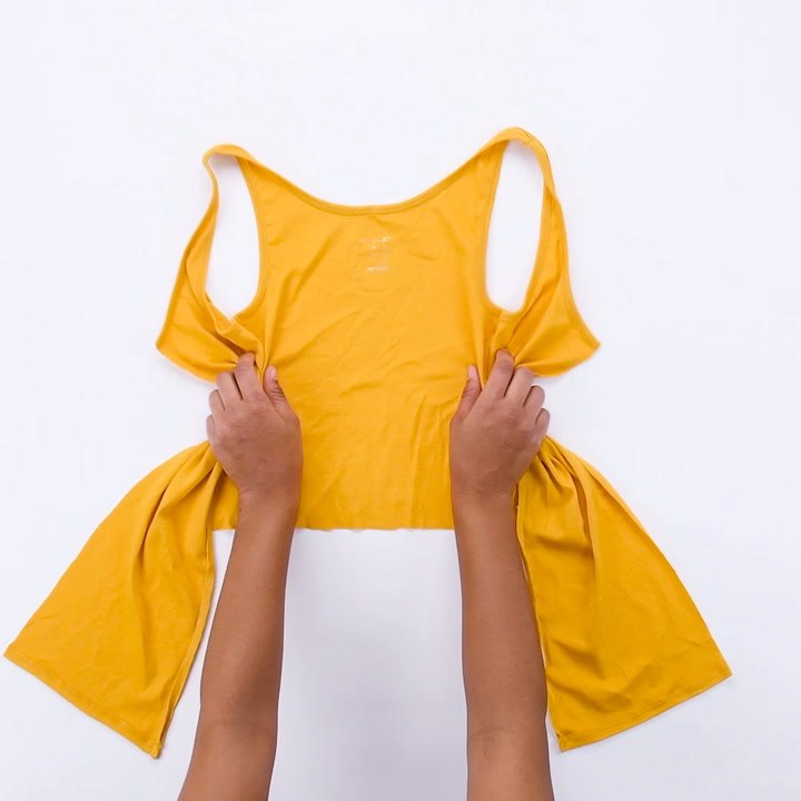 New Year, New Wardrobe - Upgrade Your Old Clothes with These Four Cool Fashion Hacks