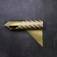 Wrap Your Head Around These Six Genius Gift Wrapping Ideas