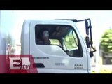 Normalistas secuestran vehículos de distintos productos como protesta / Titulares de la noche