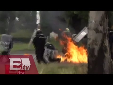 Marcha 20 de noviembre: Enfrentamientos entre encapuchados y policías / Martín Espinosa