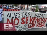 Continúan las protestas por normalistas de Ayotzinapa / Paola Virrueta