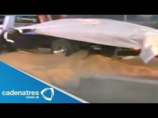 Cierran carriles en la México-Toluca por accidente entre varios vehículos